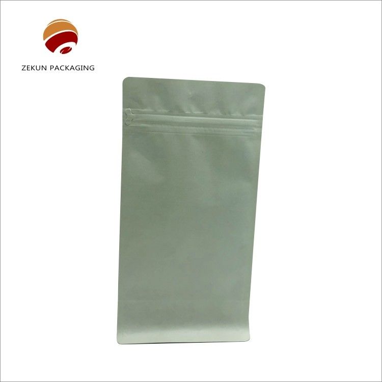 Túi đáy phẳng tùy chỉnh được làm bằng vật liệu Bopp cho các giải pháp đóng gói tùy chỉnh của bạn